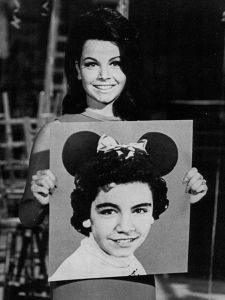 450px-Annette_Funicello_Former_Mouseketeer_1975